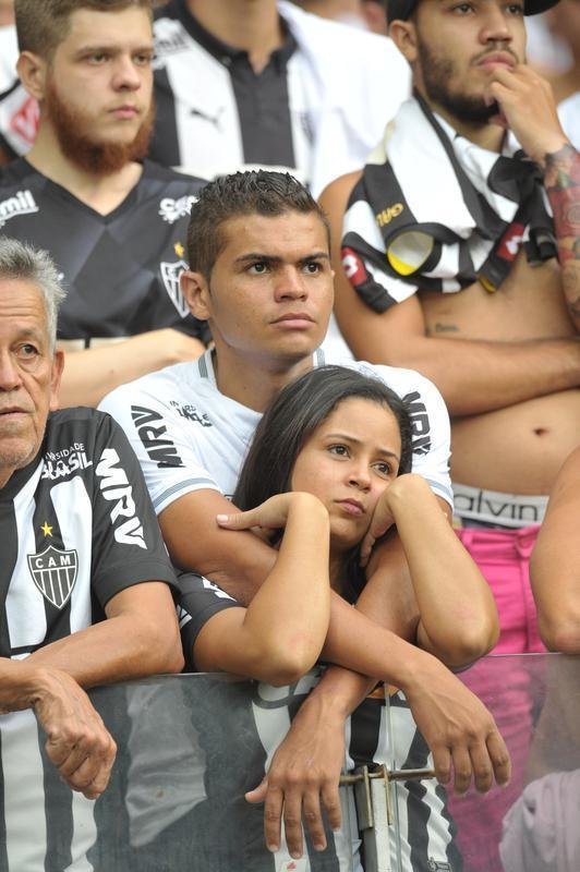 Fotos do segundo tempo do clssico entre Cruzeiro e Atltico, pela final do Mineiro
