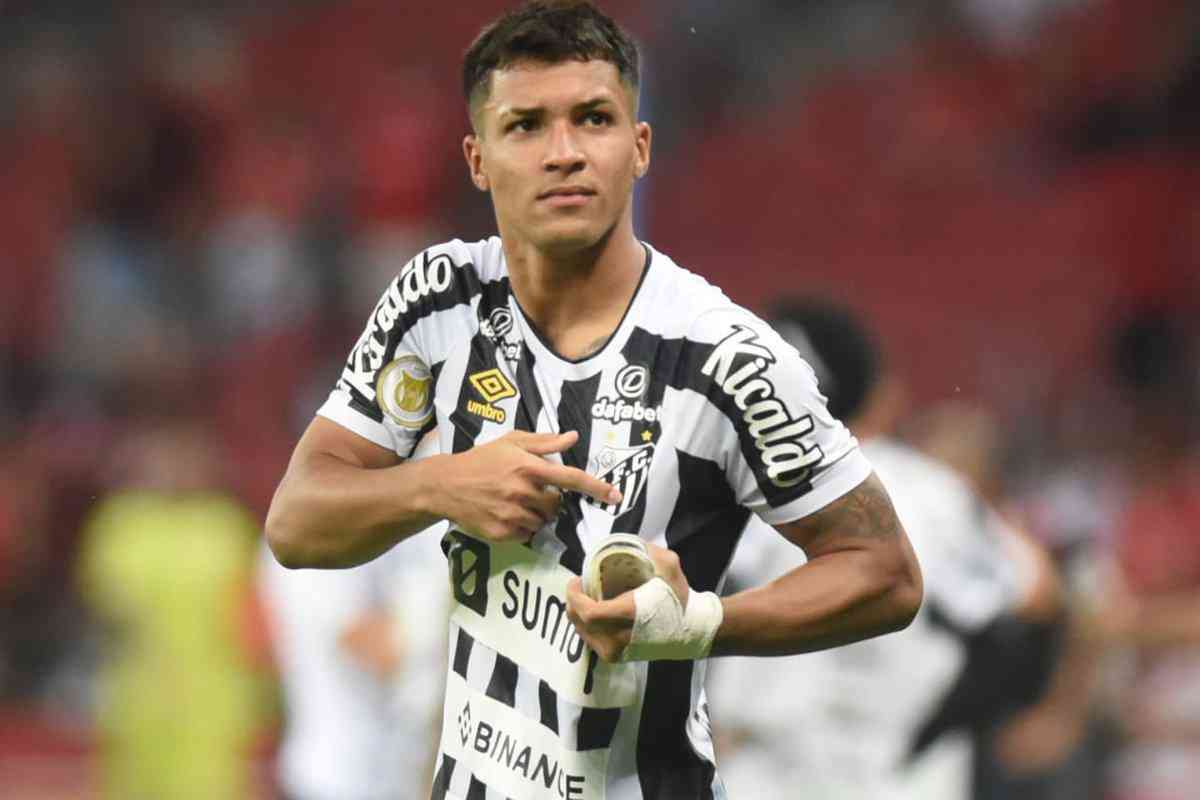 12 - Marcos Leonardo (Santos) - 34 jogos e 13 gols