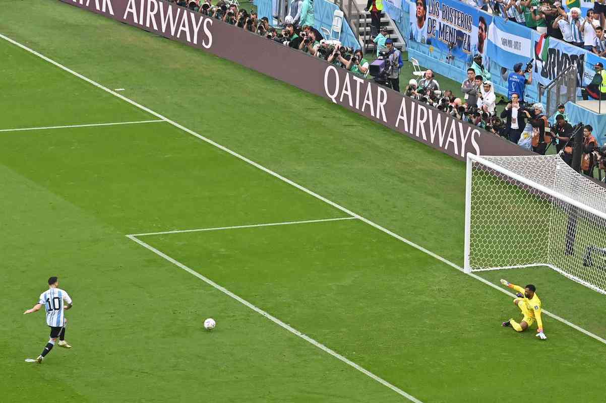 Imagens da partida entre Argentina e Arbia Saudita, pela primeira rodada do Grupo C da Copa do Mundo