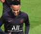 Diretor do PSG, Leonardo diz que negociao do Barcelona por Neymar no avanou