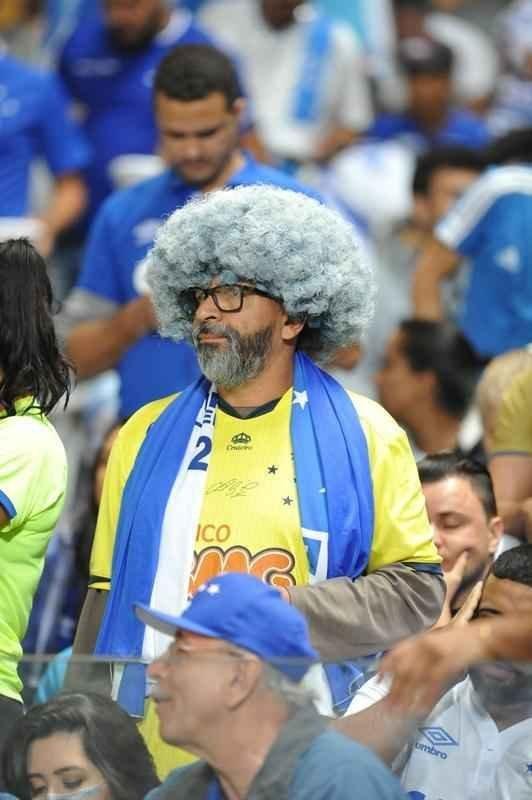 Torcida do Cruzeiro lotou o Mineiro em duelo com o Grmio pela semifinal da Copa do Brasil