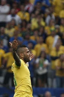 Imagens da vitória do Brasil sobre o Peru, na Arena Corinthians