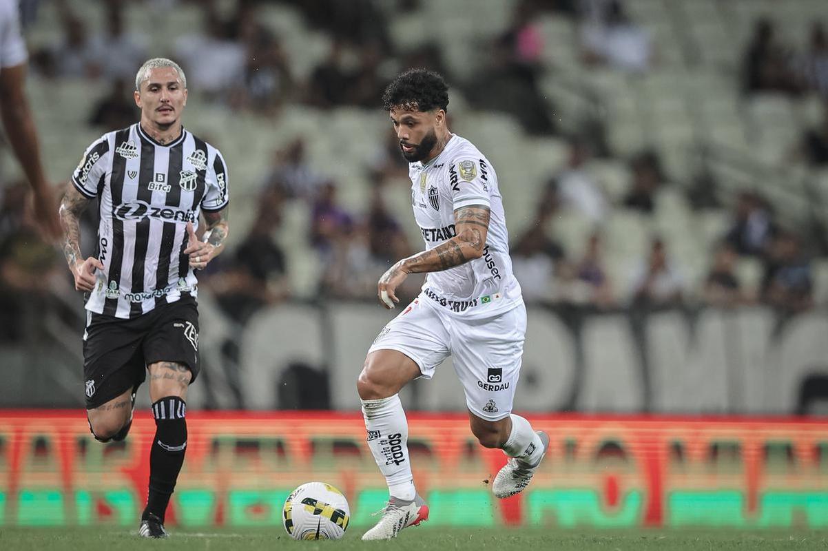 O Atltico visitou o Cear nesta quarta-feira (15), na Arena Castelo, em Fortaleza, pela 12 rodada do Campeonato Brasileiro. Veja as melhores imagens do confronto.