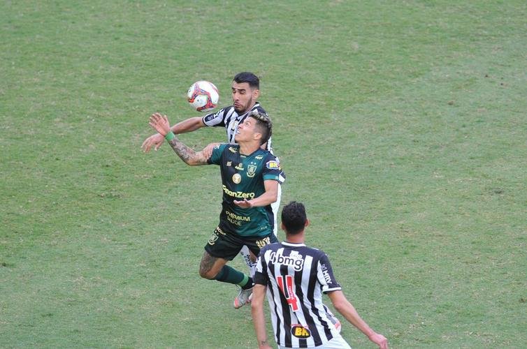 Fotos do jogo de ida da final do Campeonato Mineiro, entre Amrica e Atltico, no Independncia, em Belo Horizonte