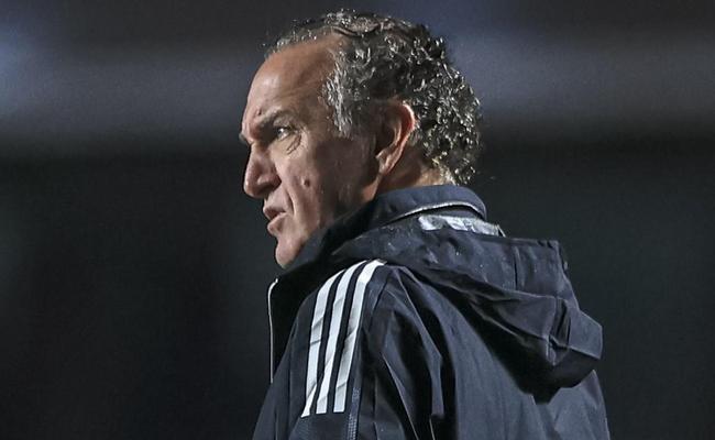 Técnico Cuca, do Atlético, em duelo contra o São Paulo