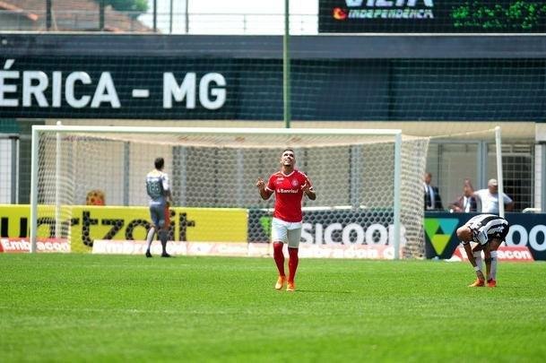 Galo e Colorado jogaram neste domingo, no Horto
