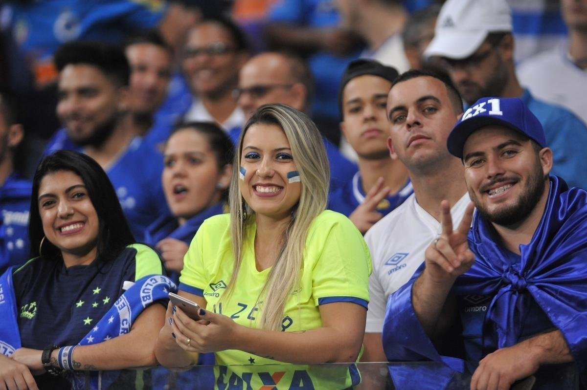 Torcida cruzeirense encheu o Mineiro em deciso com Flamengo na Copa Libertadores