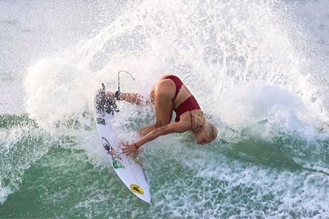 Tatiana Weston-Webb evitou a repescagem e passou de fase em segundo lugar na bateria