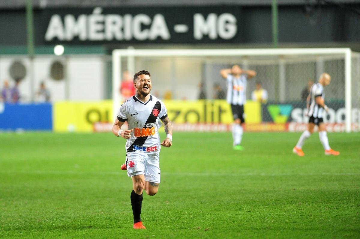 Equipes se enfrentam em jogo adiado da 21 rodada do Campeonato Brasileiro