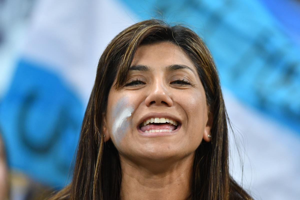 Fotos das torcidas de Brasil e Argentina, no Mineiro, no clssico vlido pela semifinal da Copa Amrica