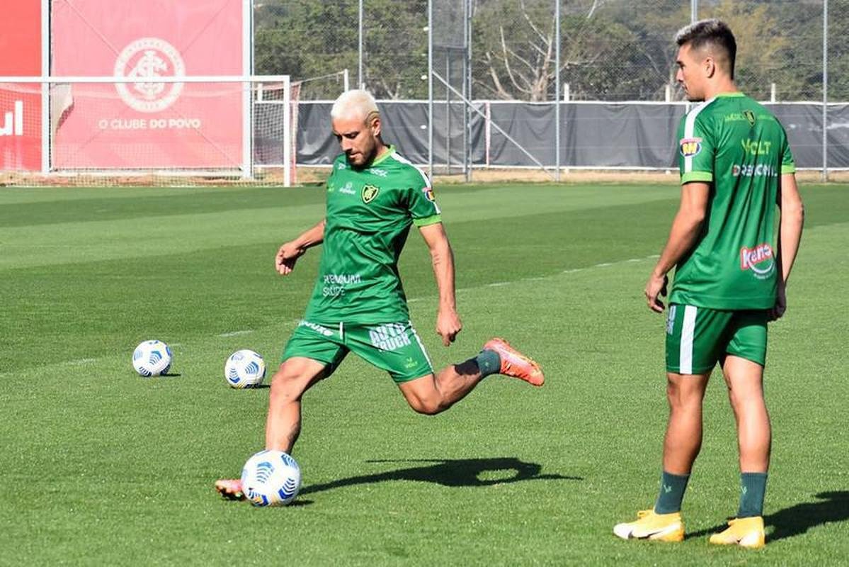 Alan Ruschel - 11 partidas