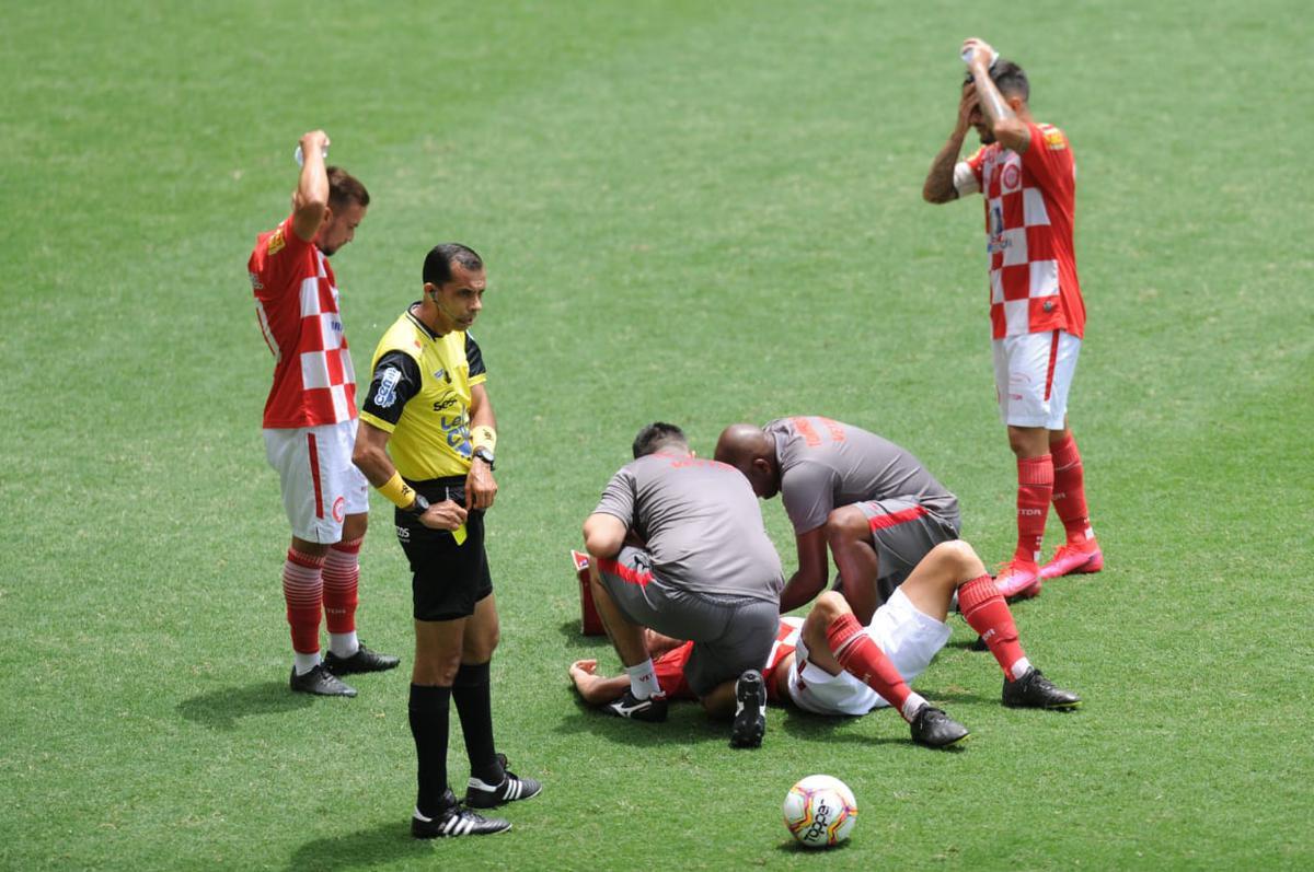 Fotos da vitria do Tombense sobre o Uberlndia pela final da Recopa Mineira