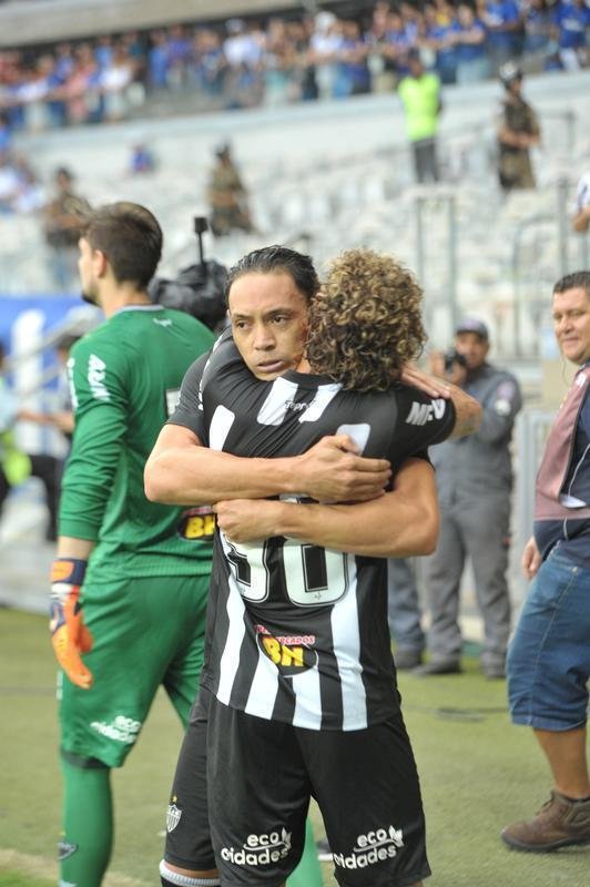 Fotos do segundo tempo do clssico entre Cruzeiro e Atltico, pela final do Mineiro