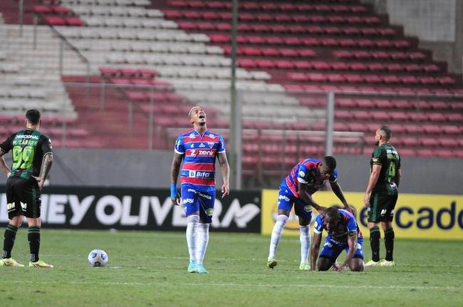 Fotos da vitria do Amrica sobre o Fortaleza, por 2 a 1, no Independncia, pela 29 rodada da Srie A do Campeonato Brasileiro