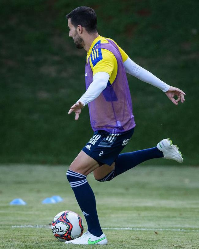 Fotos do treino do Cruzeiro no CT SM Sports, em Londrina, antes da partida contra o Londrina pela Série B. Duelo será nesta sexta, às 21h30, no estádio do Café, em Londrina, interior do Paraná
