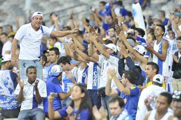 Cruzeiro e Resende se enfrentam no Mineiro