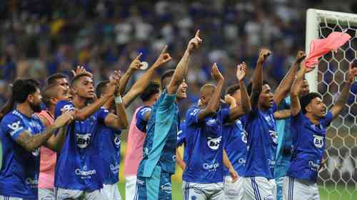 Cruzeiro Esporte Clube - Estas são nossas próximas batalhas. Vamos lutar e  jogar com raça! 👊🦊 #UmGiganteIncontestado