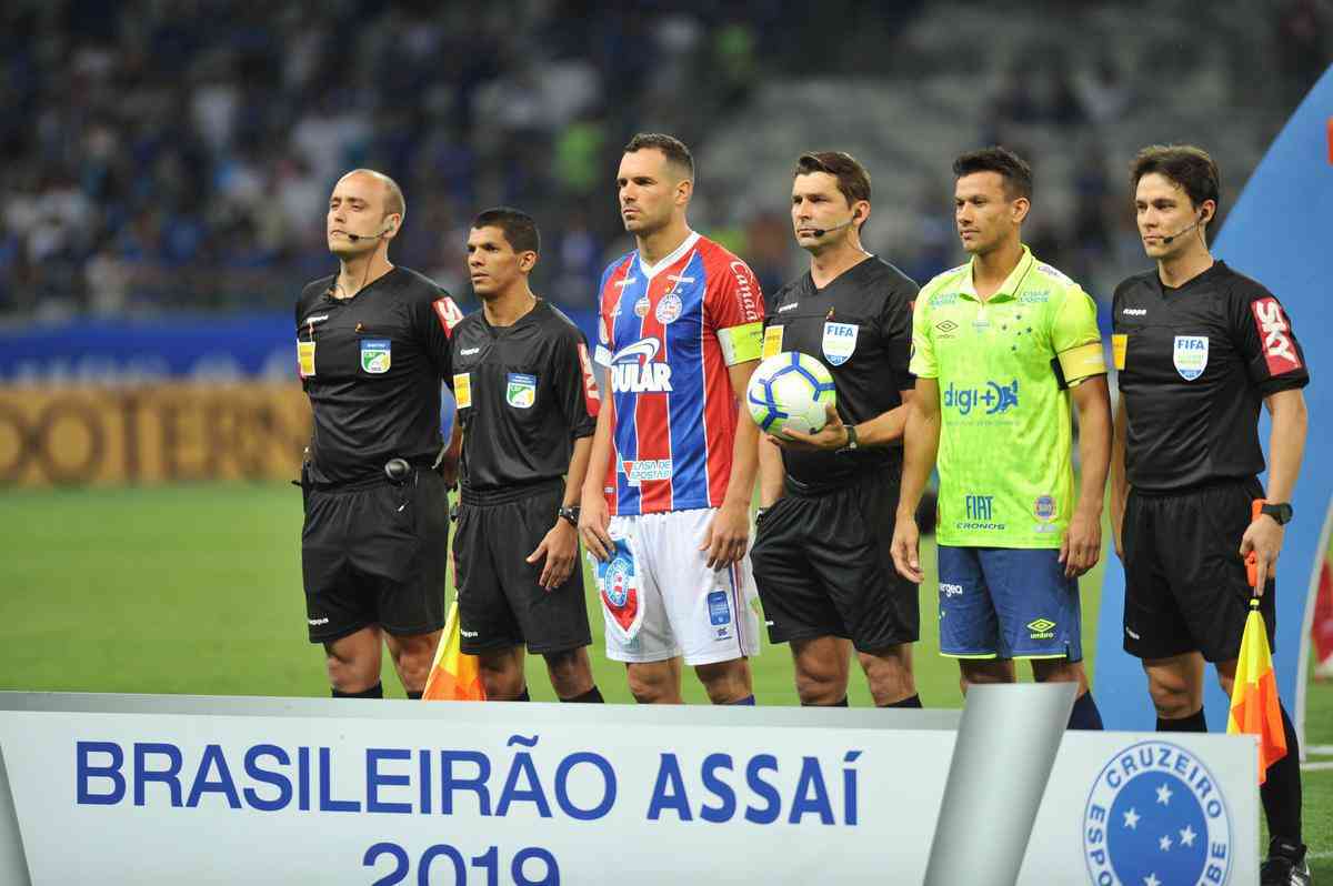 Cruzeiro estreou terceiro uniforme, o ltimo produzido pela Umbro
