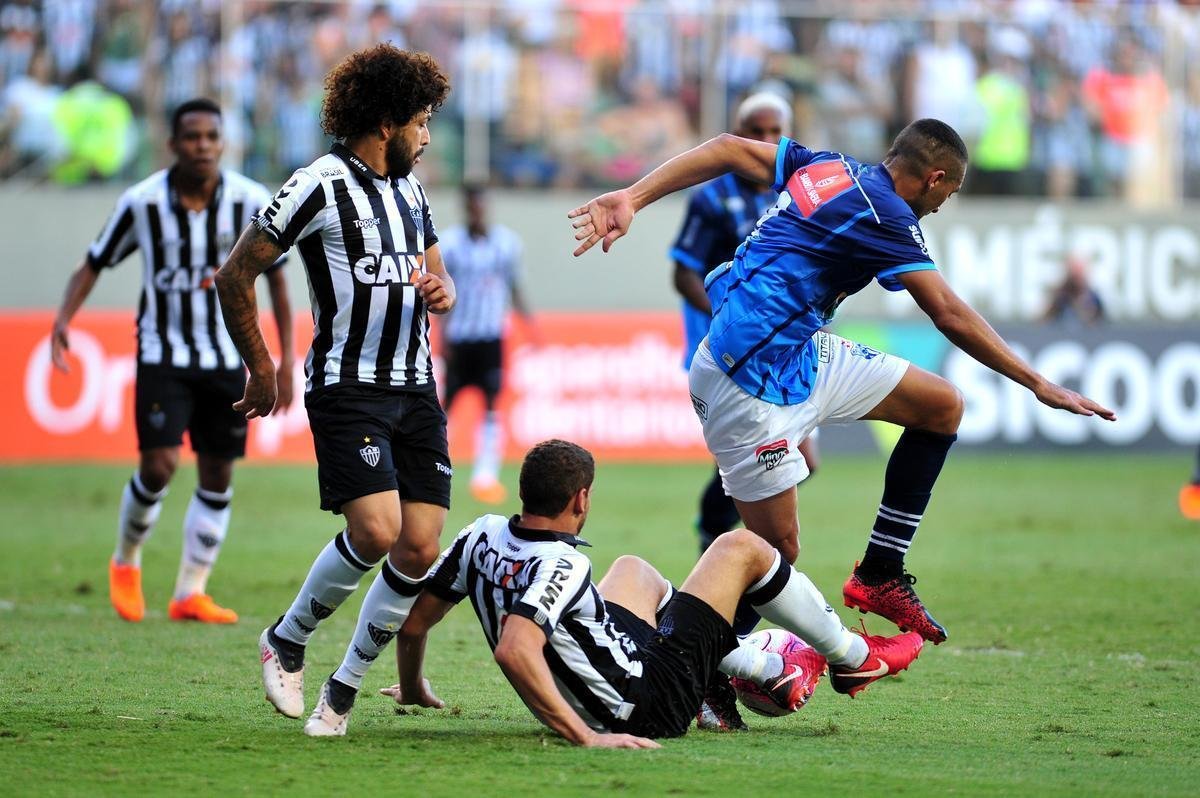 Duelo entre Atltico e URT vale pelas quartas de final do Campeonato Mineiro