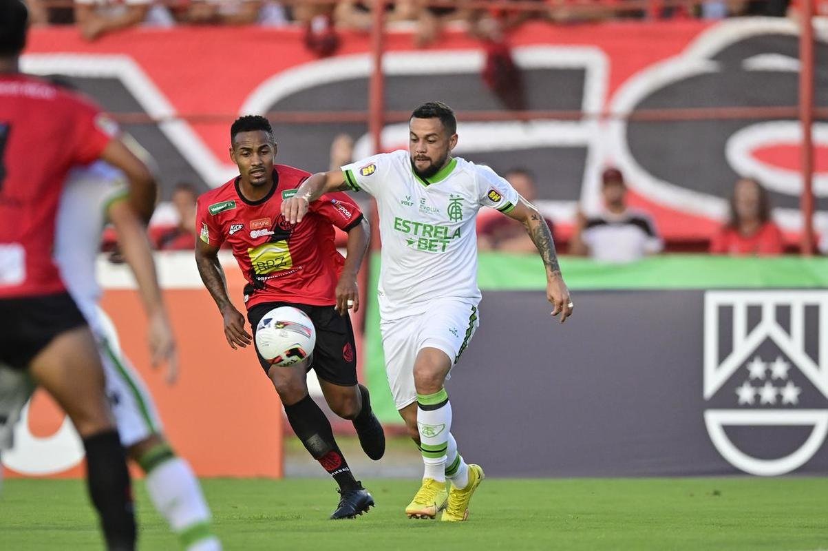 Fotos do jogo entre Pouso Alegre e Amrica