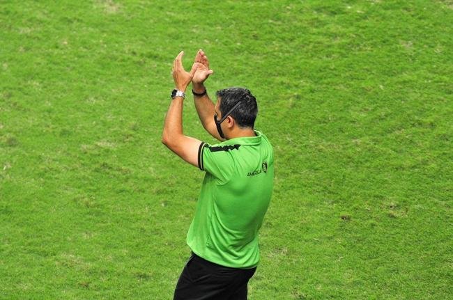 Fotos do jogo entre Amrica e So Paulo, no Independncia, em BH, pela ltima rodada do Campeonato Brasileiro de 2021