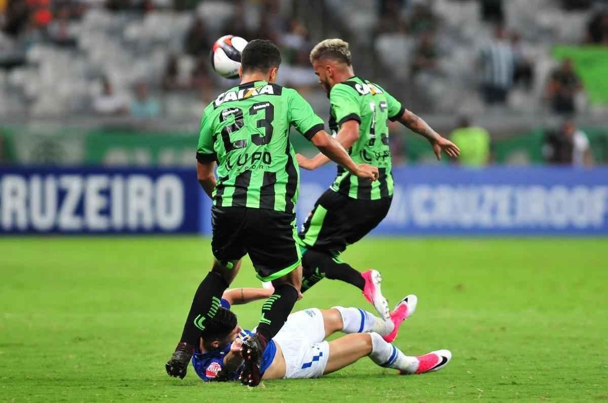 Partida disputada neste domingo, pela semifinal do Campeonato Mineiro