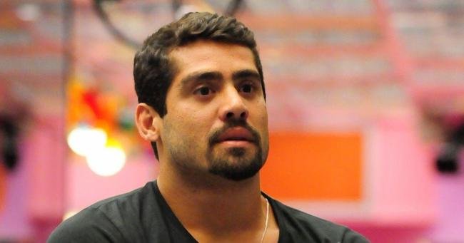 Yuri Fernandes, do BBB12, foi lutador de MMA e de mauy thai