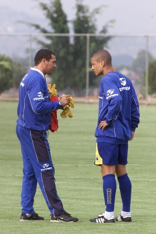 SETEMBRO - Dia a dia de treinos do Cruzeiro na temporada que culminou com a Trplice Coroa