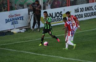 Amrica usou time misto e ficou no empate diante do Villa Nova, por 1 a 1, no Castor Cifuentes