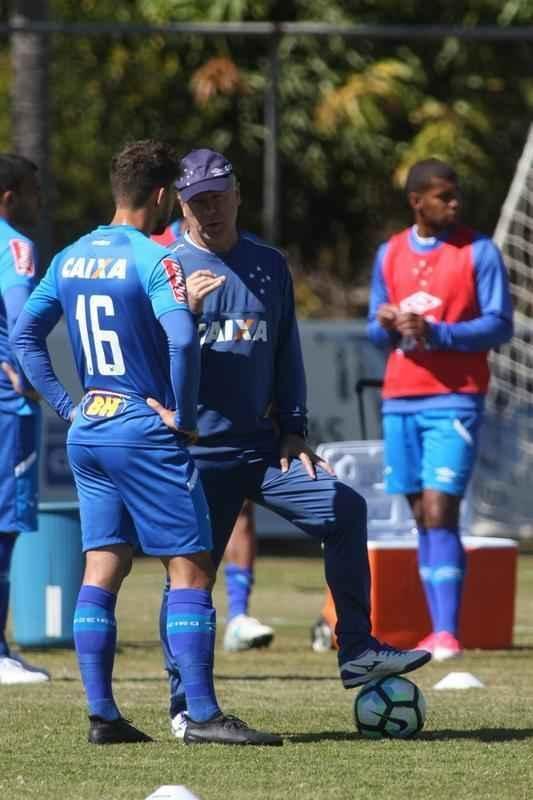 Imagens do treino do Cruzeiro nesta tera-feira (11 de julho) na Toca da Raposa II