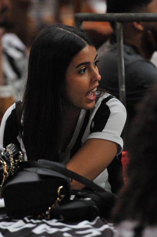 Nesta quinta-feira (2), torcedores do Atltico lotaram os bares de BH para acompanhar Bahia x Galo, jogo adiado da 32 rodada do Campeonato Brasileiro. Na imagem, bares na regio da Savassi.