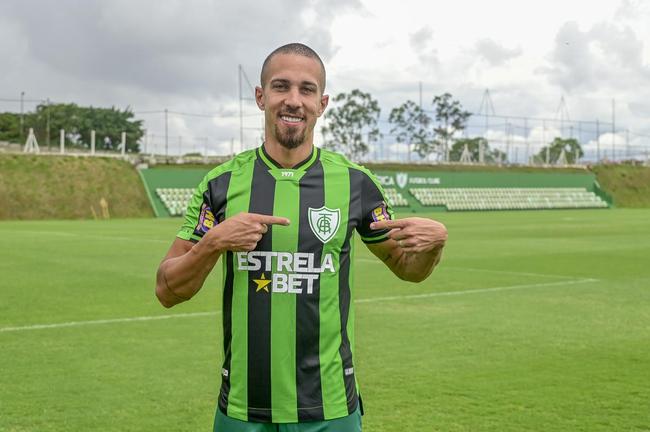 Nicolas foi apresentado pelo América nesta quarta-feira (4/1)