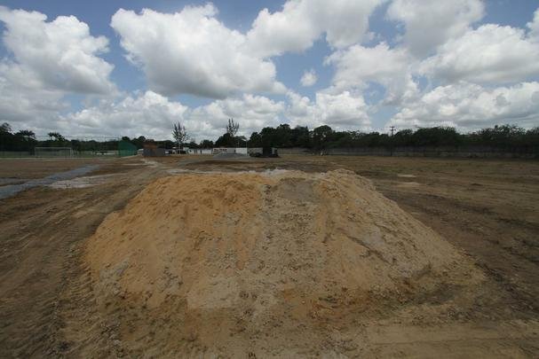 CT Ninho das Cobras j opera com um campo, o segundo segundo teve a drenagem finalizada e segue para os prximos passos da obra