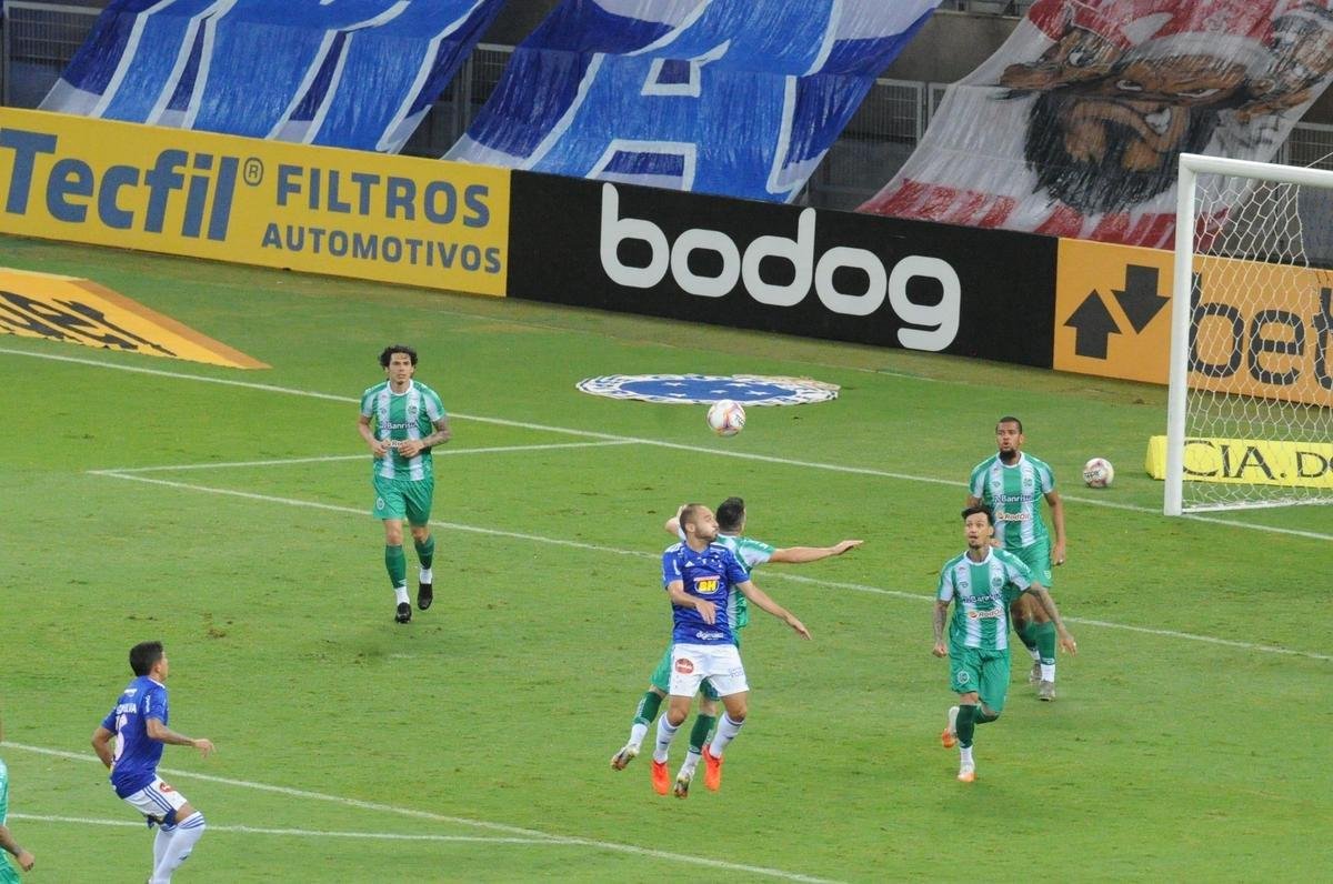 Cruzeiro x Juventude: fotos do jogo desta sexta-feira, no Mineiro, pela 16 rodada da Srie B