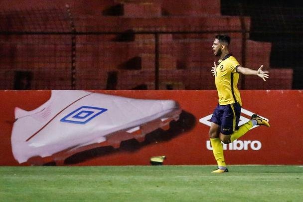 O Sport recebeu o Retrô FC em jogo adiantado da 5ª rodada do Campeonato Pernambucano. A partida marcou a estreia da Ilha do Retiro na temporada 2020