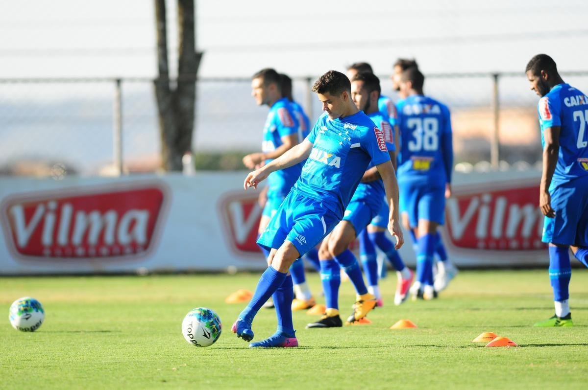 Fotos do ltimo treino do Cruzeiro antes do jogo contra o Grmio pela Primeira Liga (Gladyston Rodrigues/EM D.A Press)