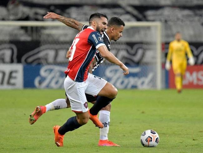 Fotos do jogo entre Atl�tico e Cerro Porte�o-PAR, no Mineir�o, em Belo Horizonte, pelo Grupo H da Copa Libertadores