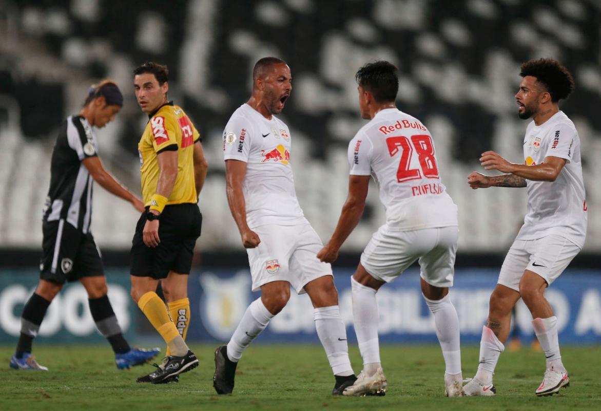 17º lutar - Red Bull Bragantino: R$ 372 milhões