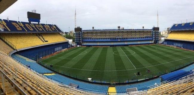 Al�ap�o do Boca Juniors, La Bombonera tem capacidade para  54.000 pessoas