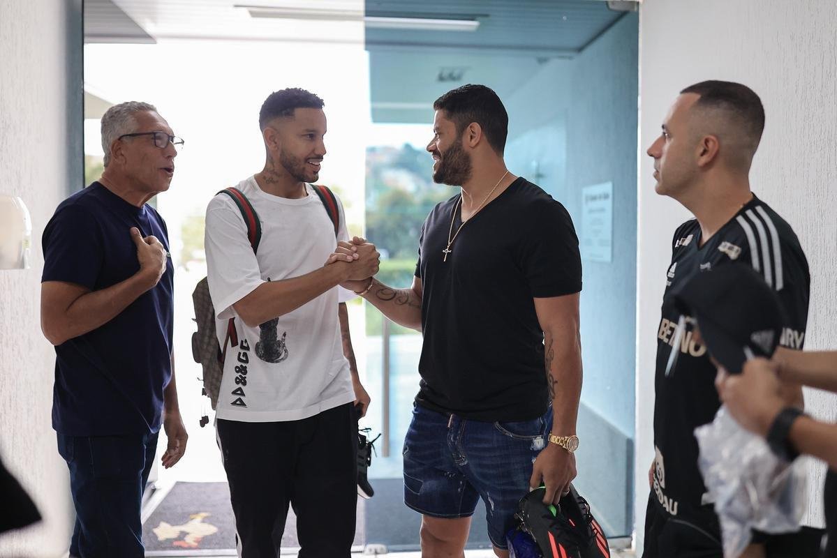 Veja fotos do primeiro dia de pr-temporada do Atltico