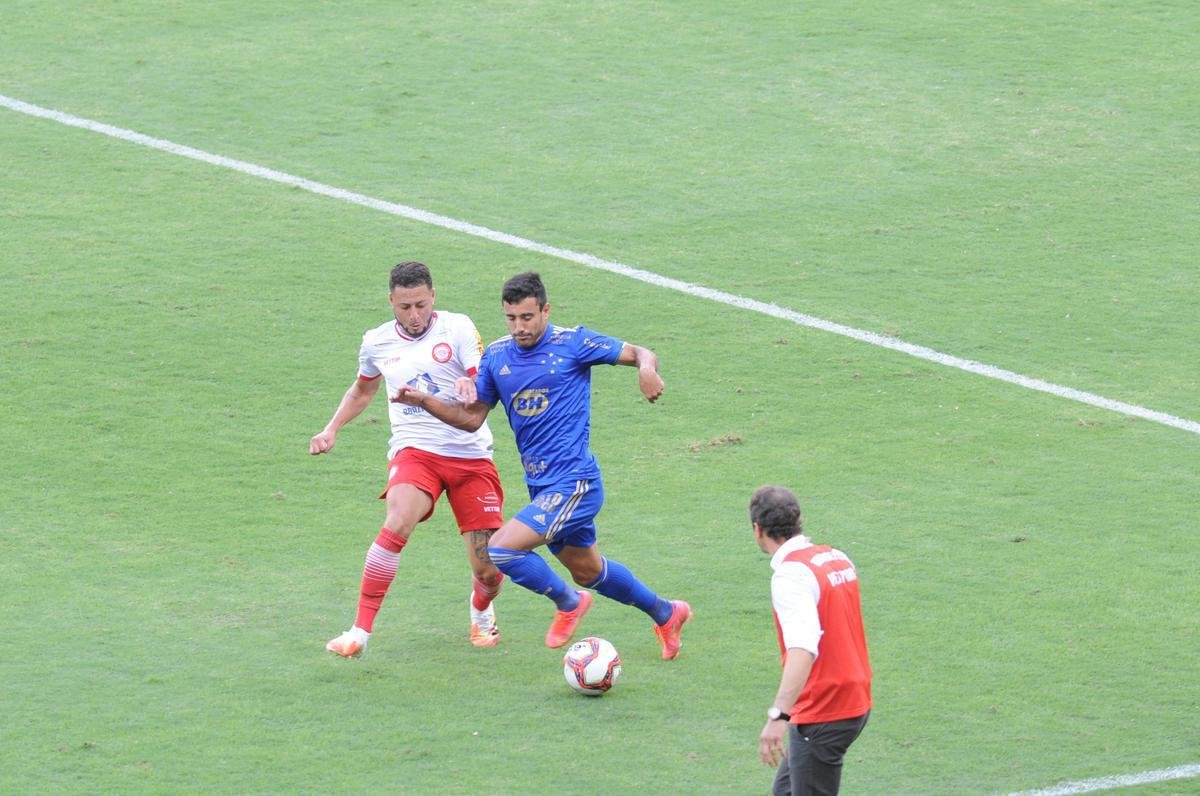Fotos do empate por 0 a 0 entre Cruzeiro e Tombense, no Mineiro, em Belo Horizonte, pela sexta rodada do Campeonato Mineiro de 2021. Goleiro cruzeirense Fbio pegou um pnalti cobrado por Paulinho Dias e evitou o revs.