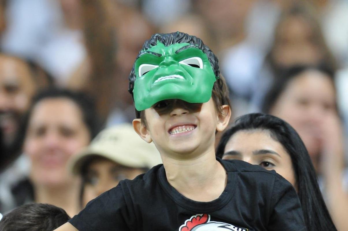 Fotos da torcida do Atltico na partida contra o So Paulo, no Mineiro, em Belo Horizonte, pela 16 rodada do Campeonato Brasileiro 