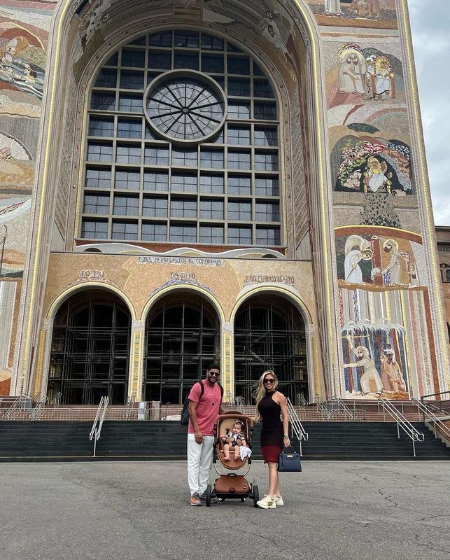 Hulk em Aparecida com a famlia