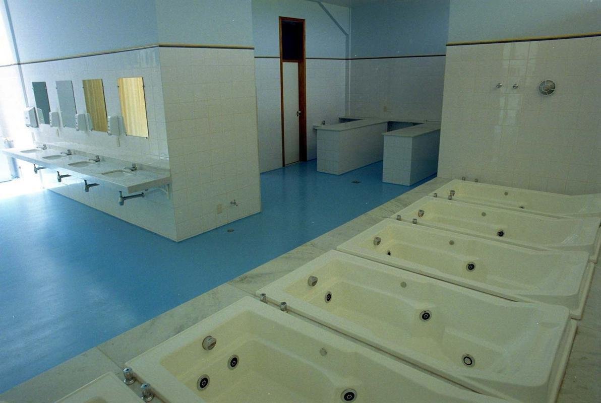 Fotos da Toca da Raposa II em 2003, um ano aps sua inaugurao, perodo em que era referncia no Brasil em centros de treinamento