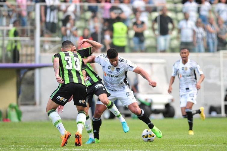 Fotos da partida entre Amrica e Atltico, no Independncia, pela 24 rodada do Campeonato Brasileiro