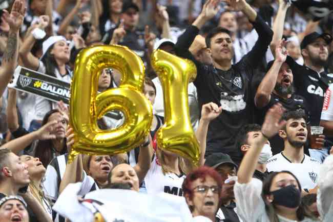 Corinthians registra pior público na temporada em vitória contra o