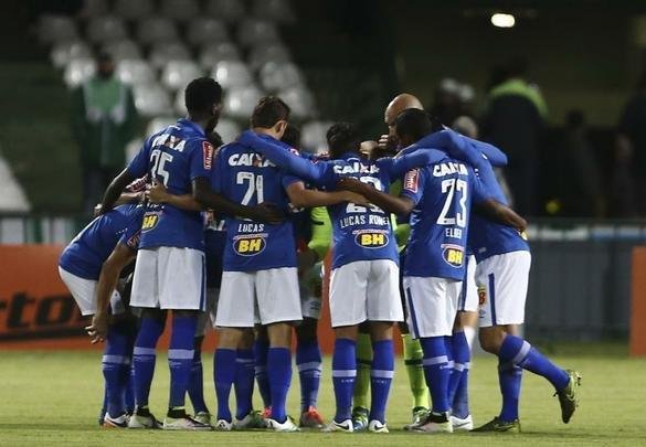 Fotos do jogo entre Coritiba e Cruzeiro, no Couto Pereira, pela primeira rodada do Campeonato Brasileiro