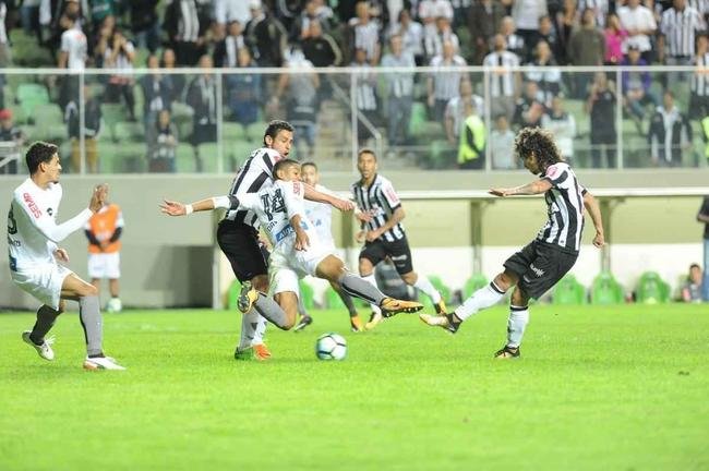 Atl�tico e Santos se enfrentaram, no Independ�ncia, pela 13� rodada do Campeonato Brasileiro