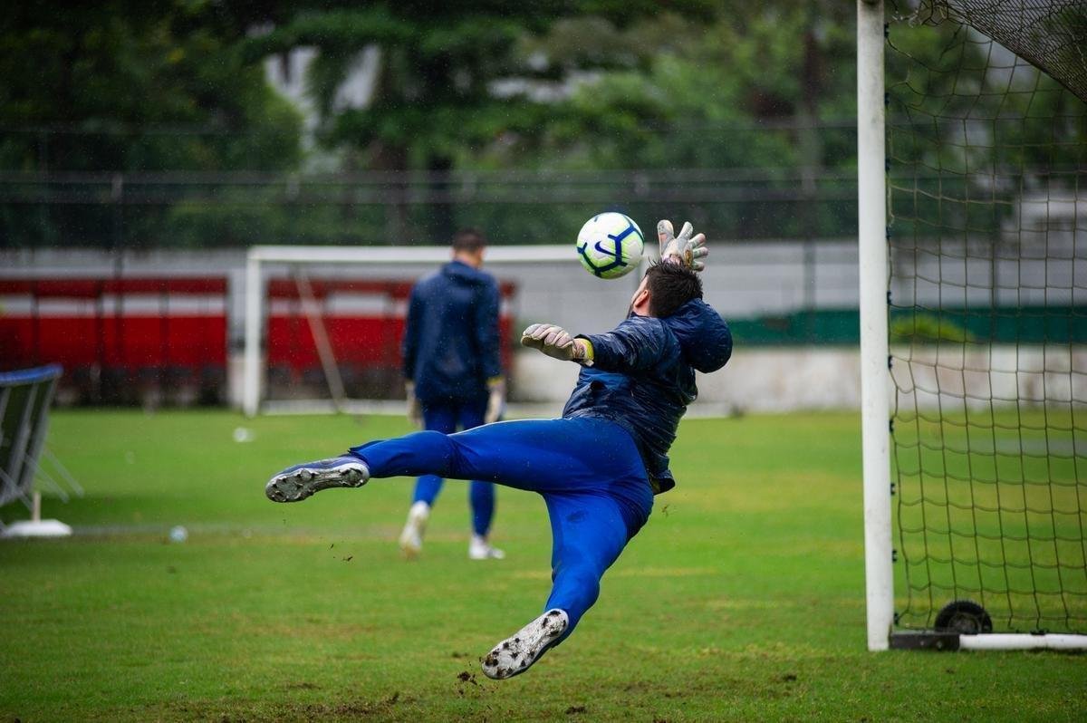 Imagens do treinamento do Cruzeiro no Rio de Janeiro