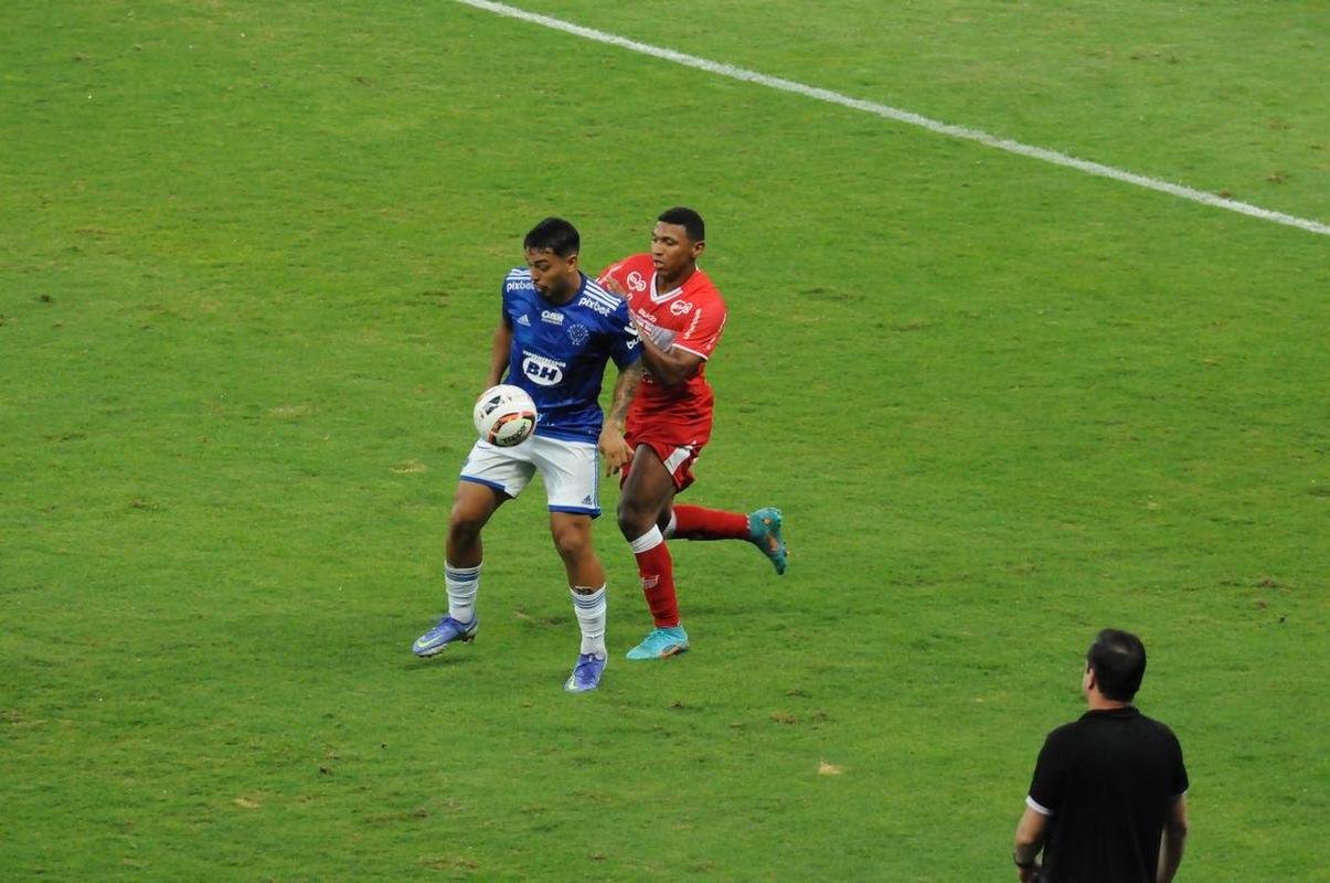 Fotos do jogo entre Cruzeiro e CRB, no Mineiro, em Belo Horizonte, pela 11 rodada da Srie B do Brasileiro